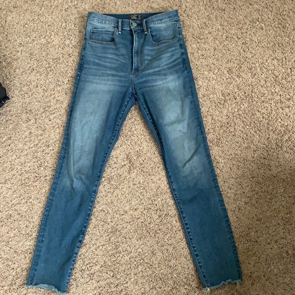 Abercrombie & Fitch Ultra high rise super skinny jeans
